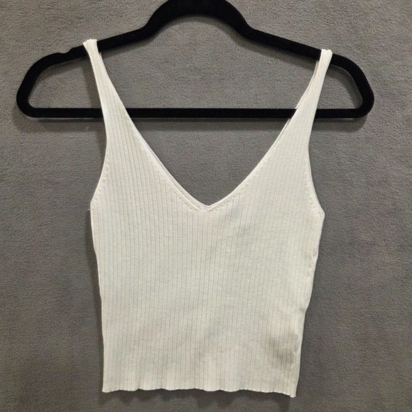 Divided Tops - Divided White Ribbed Crop Top Women's Size Small Casual Festival Beach Summer